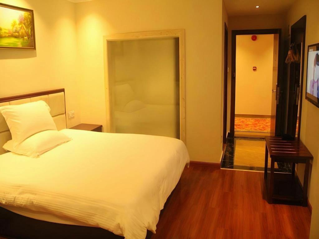 Greentree Inn Guangzhou Panyu Chimelong Happy World Business Hotel Luaran gambar