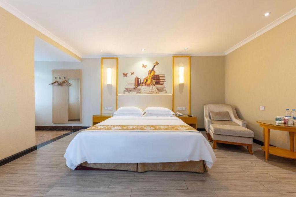 Greentree Inn Guangzhou Panyu Chimelong Happy World Business Hotel Luaran gambar